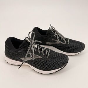 Brooks Revel 2 Womens Running Sneakers Black White Breathable Athleisure Sz 7.5